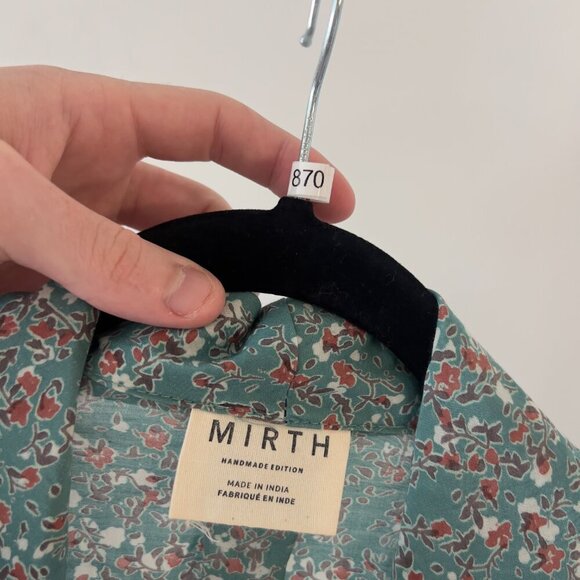 870 Mirth Floral Button-Down Blouse | Size Medium - Picture 3 of 4